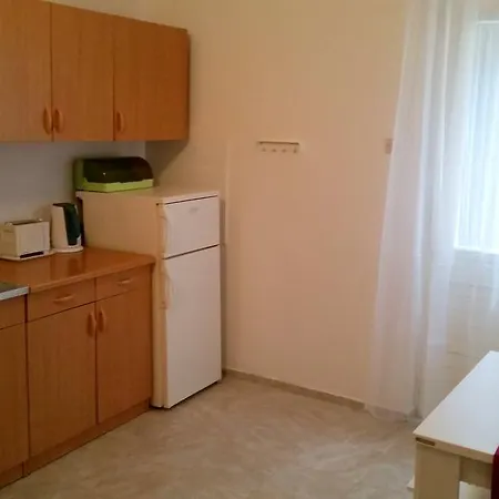 Old Center Apartman *